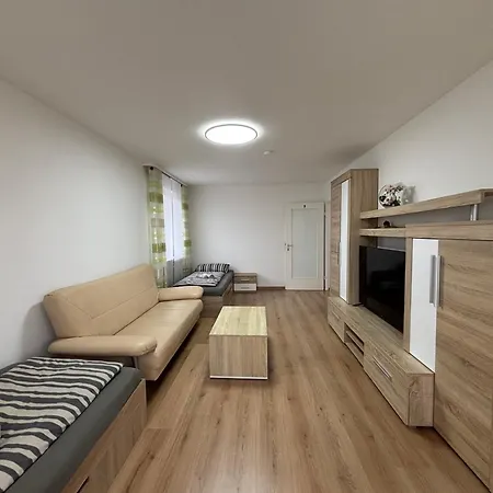 Trost - - Voll Ausstattung